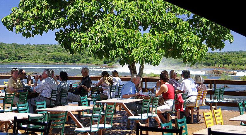 Restaurante Porto Canoas